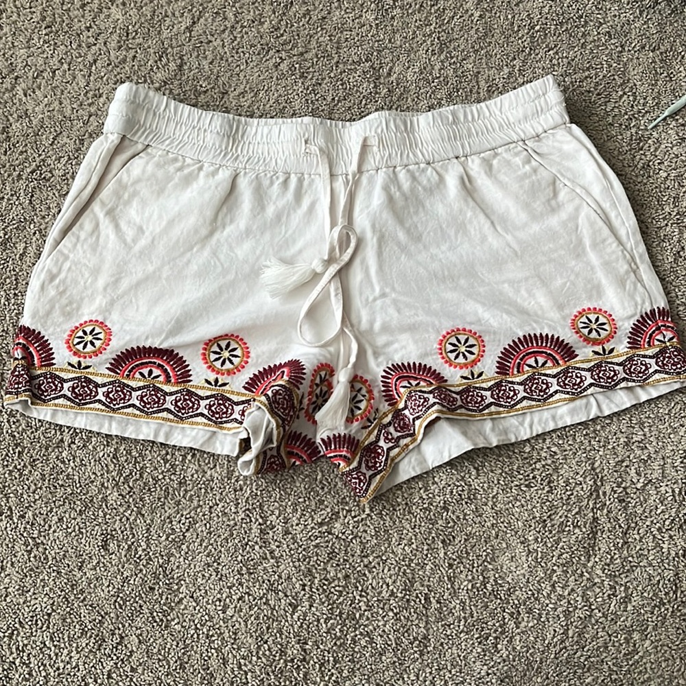 Cute linen shorts from LOFT